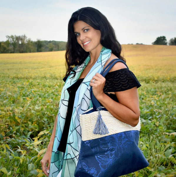 Finola Floral Hand Bag