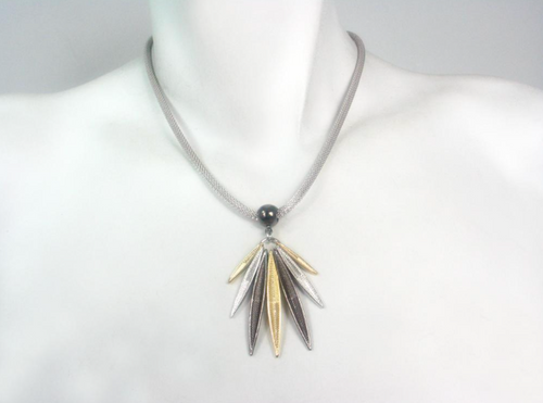 Mesh Necklace with 7-Point Marquis Pendant